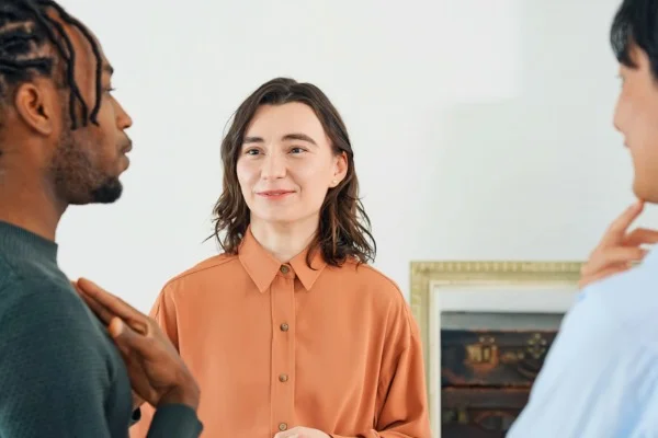 INTÉRPRETE Y MENSAJES URGENTES